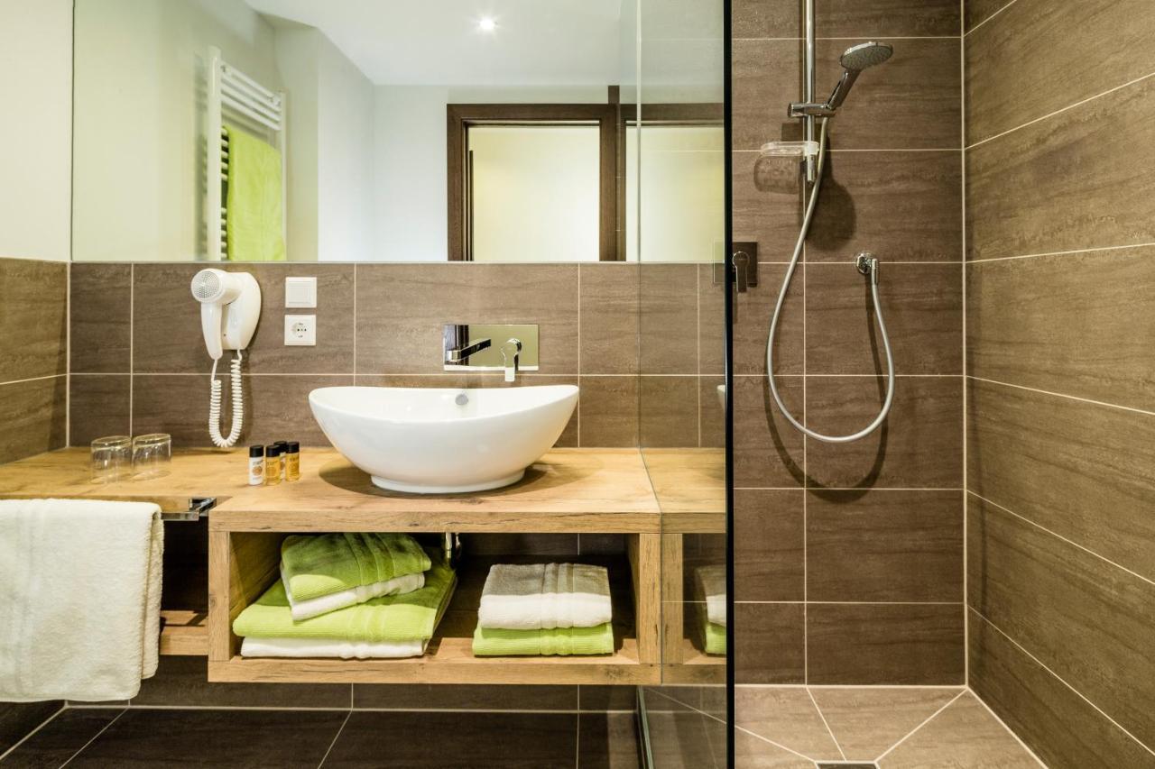 Aktiv Hotel Edelweiss 레시아 외부 사진